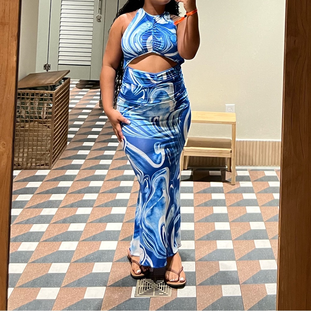 Blue dress
